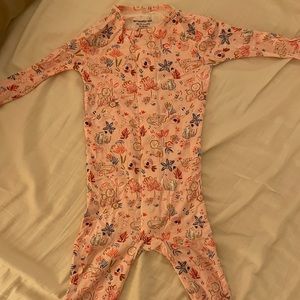 Footless magnetic me